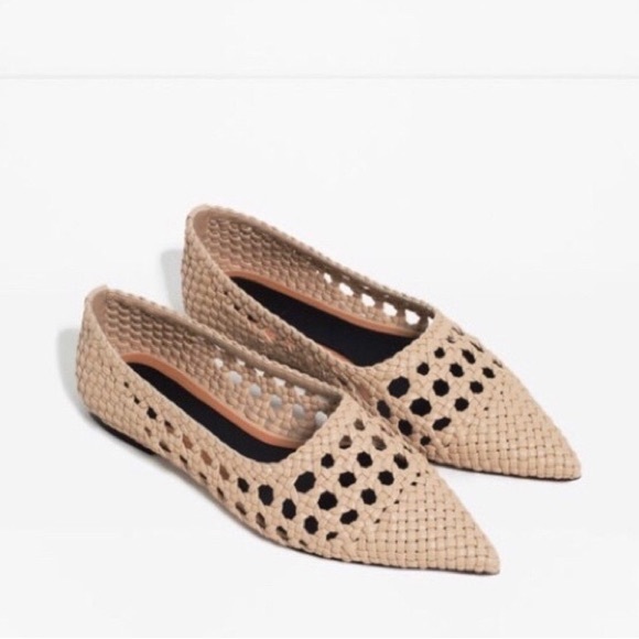 Zara TRF limited edition open work ballet flats 🌾  Sz39 (8 US) - Picture 1 of 12